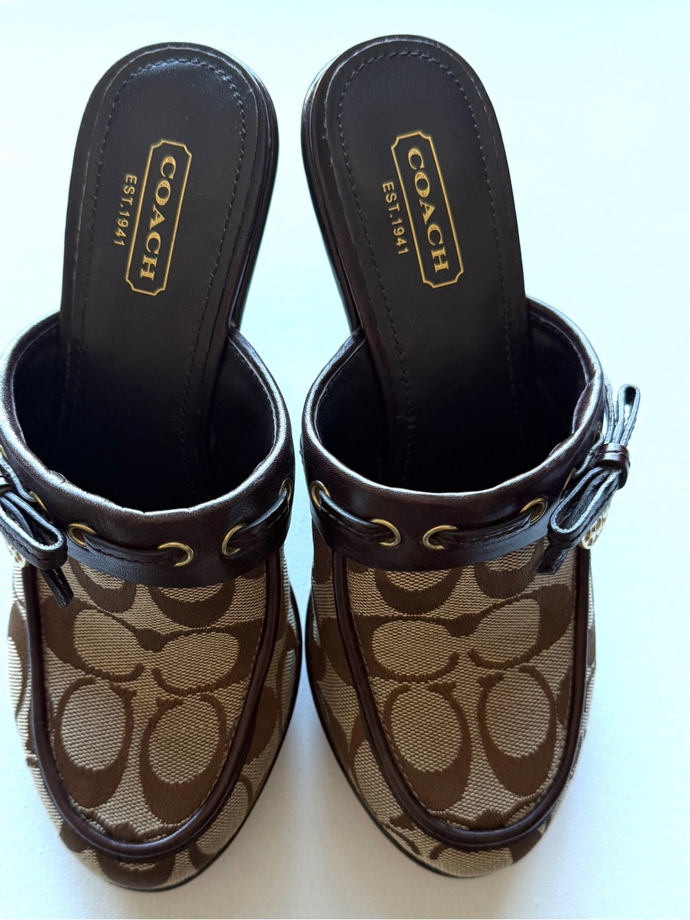 COACH Brown Jodey Signature Mules Size 5.5 Medium 4” Heel- Great Condition